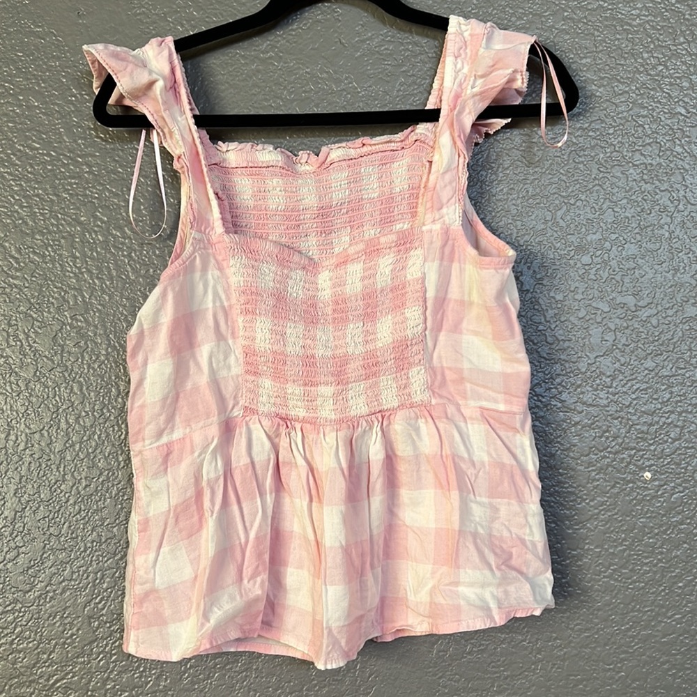 5 for $10 Ruffle Flutter Top Blouse - Picture 3 of 4